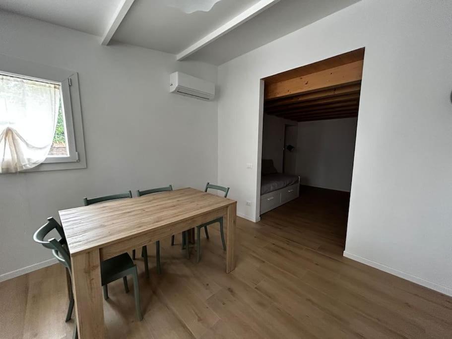 Ferienwohnung Casa Rielta, Tram E Parking Mestre Exterior foto